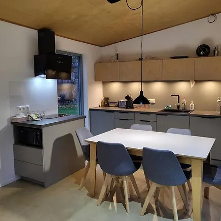 Digu Holiday House *